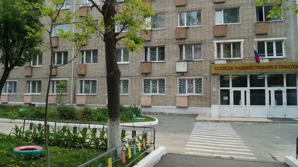 Общежитие находится в здании учебного корпуса по адресу ул. Русская, 96.

Всего в общежитиях проживают 190 человек, обеспеченность нуждающихся студентов в проживании составляет 100%. 

Возможность проживания в общежитии для инвалидов-колясочников отсутствует.