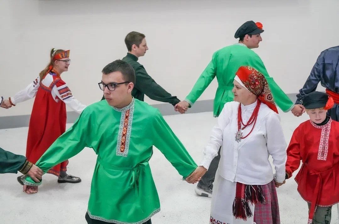 Рука об руку: история волонтёрства с особыми детками