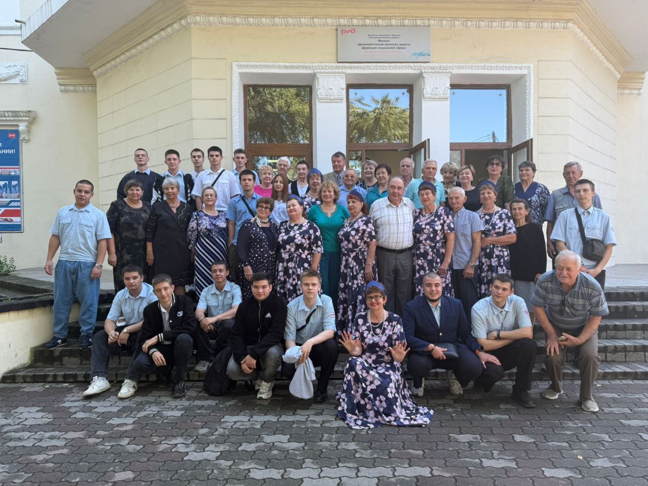 Встреча поколений: наши будущие железнодорожники пообщались с ветеранами