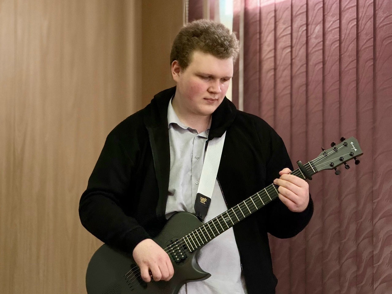 Как в КМТ поздравили прекрасных дам