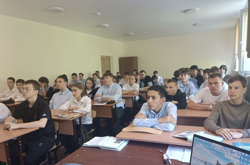 Первокурсникам о законе: встреча с инспектором полиции