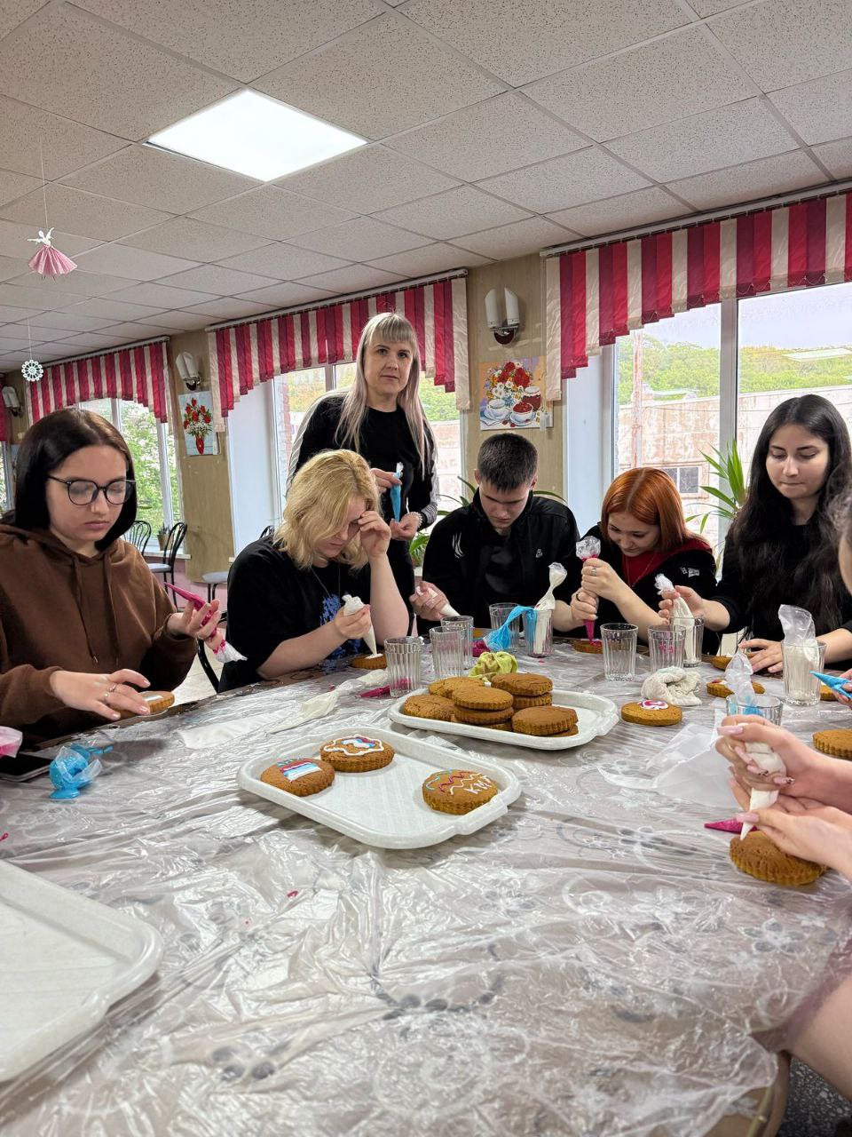 Сладкая поддержка от КМТ: пряники с теплом и заботой 🍪