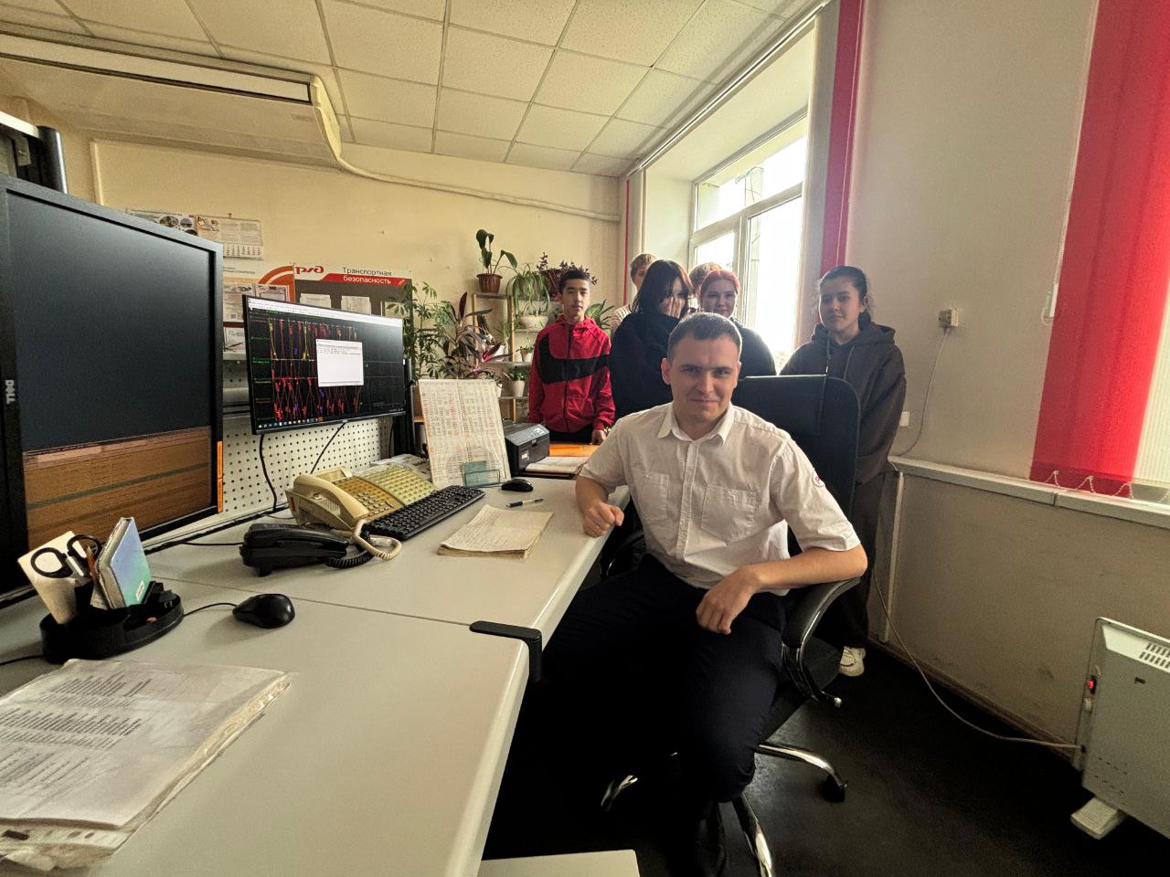 Погружение в профессию: рабочий день дежурного по станции